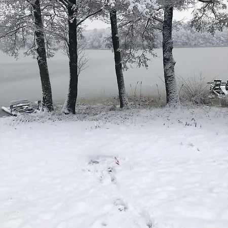 W Tarczynach - Mazurski Dom Z Widokiem Na Jezioro فيلة