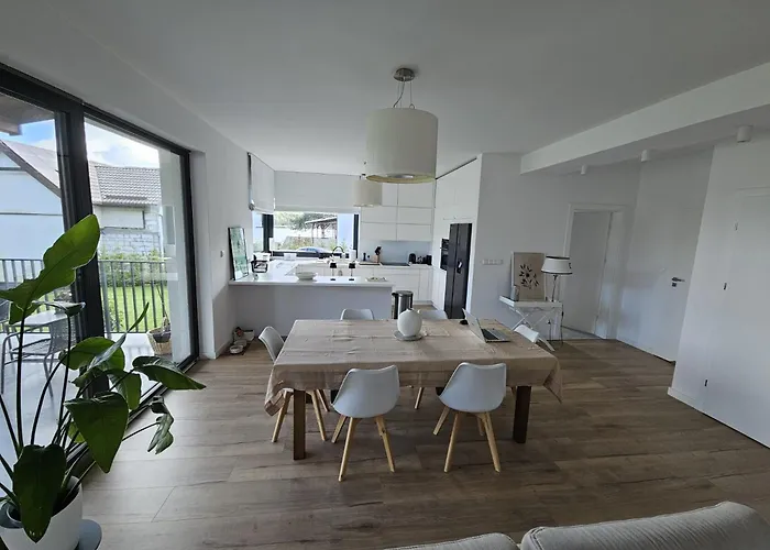 Villa W Tarczynach - Mazurski Dom Z Widokiem Na Jezioro Tarczyny